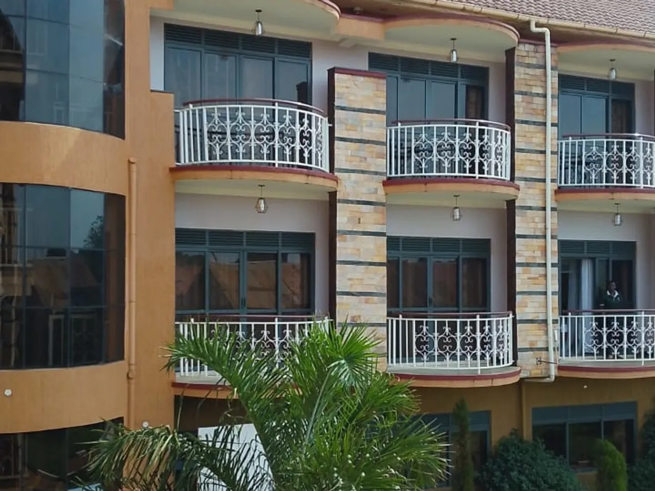 GoldStar Hotel Busia Uganda gallery image – 1752701554309-home3_1